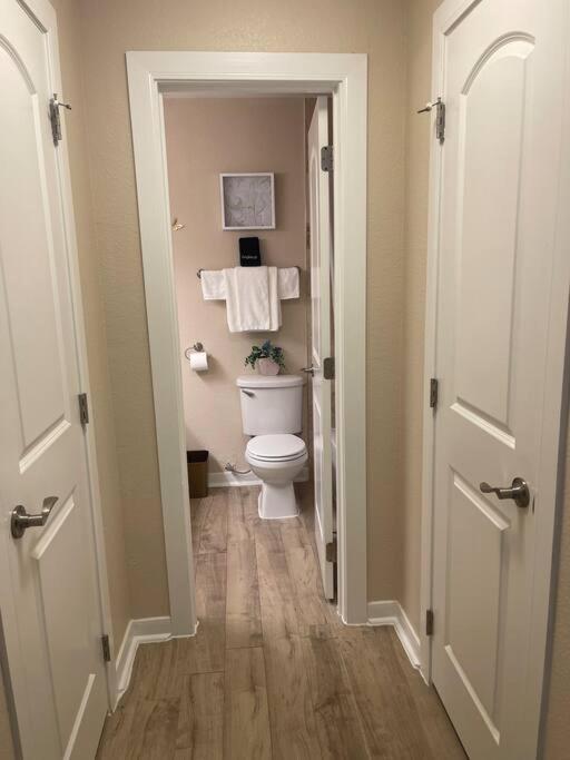 Beautiful/Spacious 2 Bedroom Houston Near Galleria Ngoại thất bức ảnh